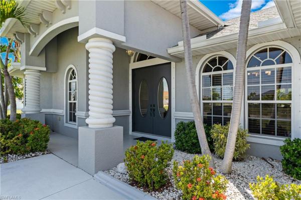 Cape Coral, 126 39th Pl, Cape Coral, Florida 33991, image 2