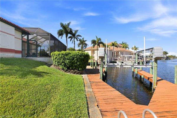 Cape Coral, 5072 Sorrento Ct, Cape Coral, Florida 33904, image 1