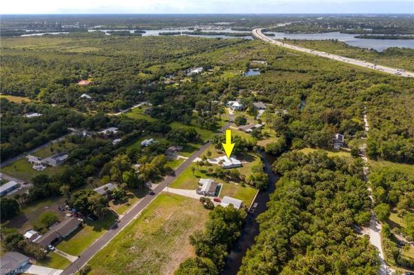 North Fort Myers No HOA, 17041 Lake Dr, North Fort Myers, Florida 33917, image 2