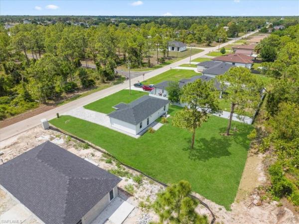 Lehigh Acres, 1053 S Joponica Ave, Lehigh Acres, Florida 33974, image 1