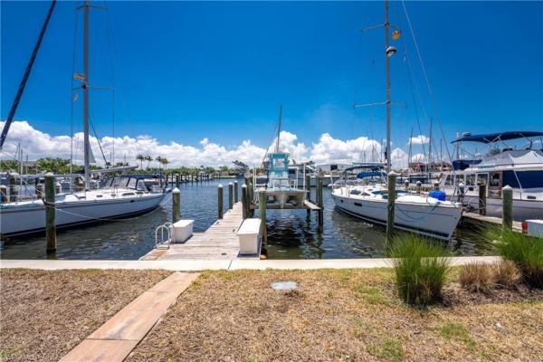 3213 Sunset Key Cir, Punta Gorda, Florida 33955, image 1