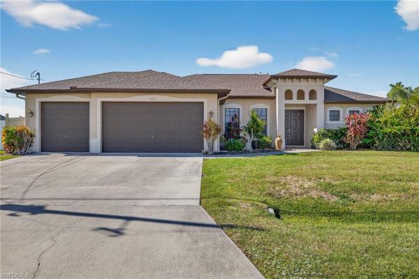 Cape Coral Residential, 404 18th Ave, Cape Coral, Florida 33909, image 1