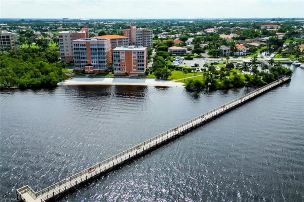 10891 Meadow Lark Cove Dr, Fort Myers, Florida 33908, image 1