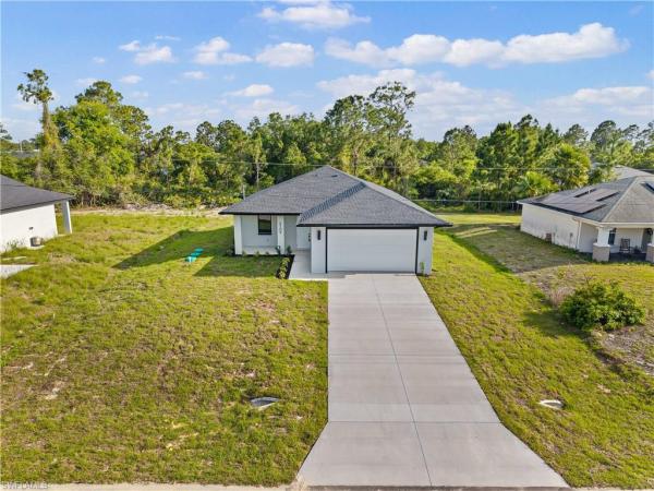 Lehigh Acres, 2509 W 52nd St, Lehigh Acres, Florida 33971, image 1
