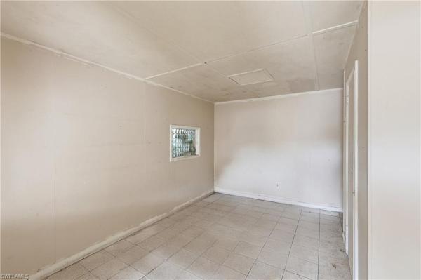 Lovejoy Park, 2355 Jeffcott St, Fort Myers, Florida 33901, image 1