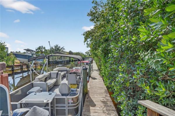 Foxmoor Village, 5735 Foxlake Dr #2, North Fort Myers, Florida 33917, image 3