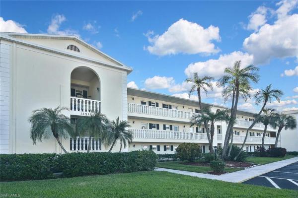Stratford Place, 13511 Stratford Place Cir #302, Fort Myers, Florida 33919, image 2