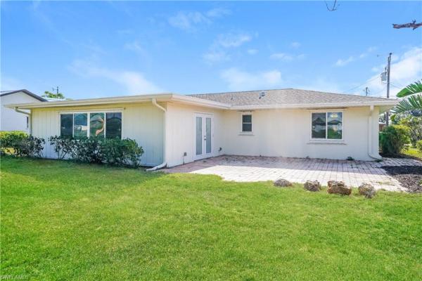 Cape Coral, 1437 14th Ter, Cape Coral, Florida 33990, image 2