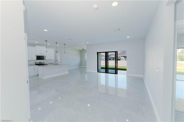 4705 S Diane Ave, Lehigh Acres, Florida 33976, image 1