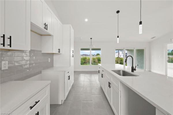 Cape Coral Residential, 4446 Connection Ave, Cape Coral, Florida 33909, image 1