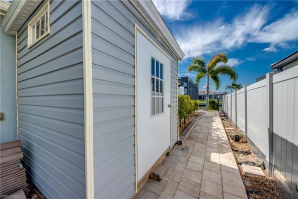 Cape Coral, 4128 36th Ln, Cape Coral, Florida 33993, image 2