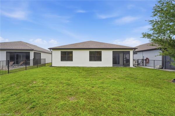 Enclaves At Eagle Landing, 16048 Beachberry Dr, North Fort Myers, Florida 33917, image 2