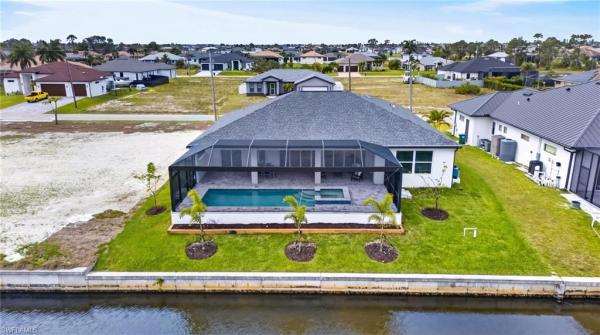 Cape Coral Residential, 3425 18th Ter, Cape Coral, Florida 33993, image 2