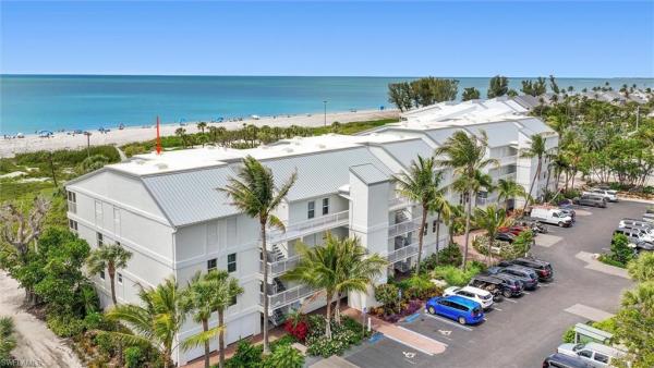 Beach Villas, 2323 Bch, Captiva, Florida 33924, image 2