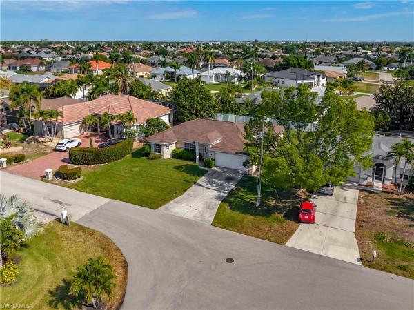 Cape Coral, 1801 47th Ter, Cape Coral, Florida 33914, image 3
