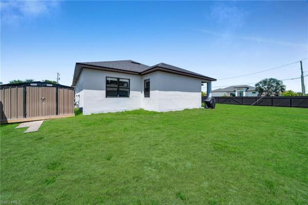 Cape Coral, 1400 1st St, Cape Coral, Florida 33993, image 1