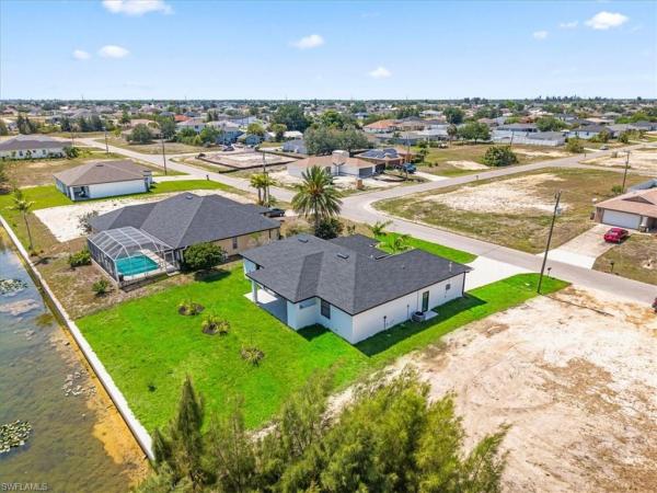 Cape Coral Residential, 220 9th St, Cape Coral, Florida 33909, image 1
