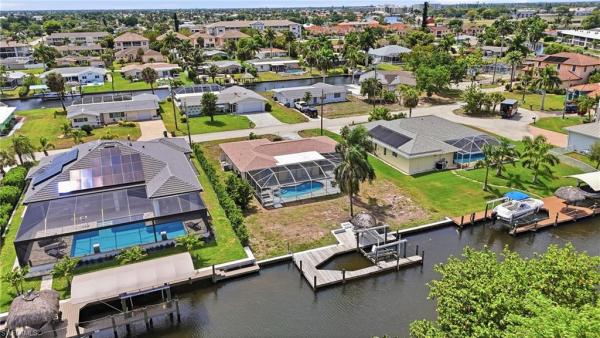 Yacht Club, 5117 Rutland Ct, Cape Coral, Florida 33904, image 2