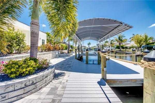 Cape Coral, 836 Miramar Ct, Cape Coral, Florida 33904, image 2