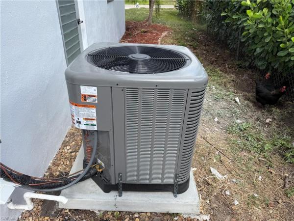 Fort Myers Shores, 2201 Parkview Dr, Fort Myers, Florida 33905, image 3