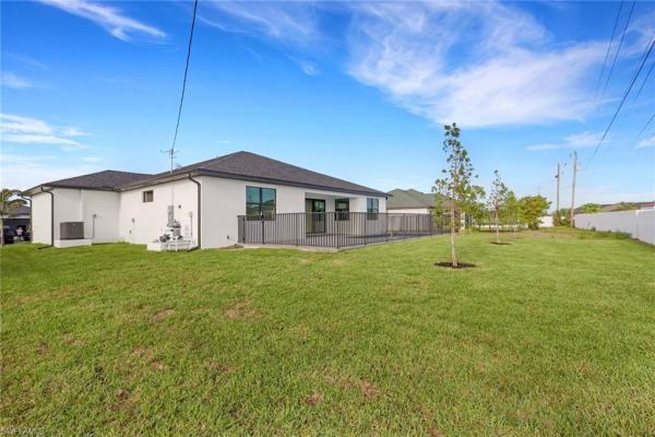 Cape Coral Residential, 411 7th Ter, Cape Coral, Florida 33909, image 2