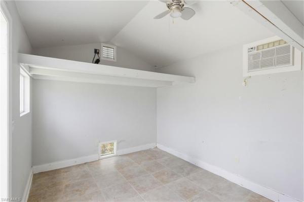 Cape Coral, 2658 32nd St, Cape Coral, Florida 33914, image 1