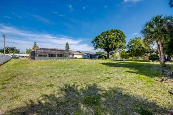 Lehigh Acres, 308 North Ave, Lehigh Acres, Florida 33936, image 2