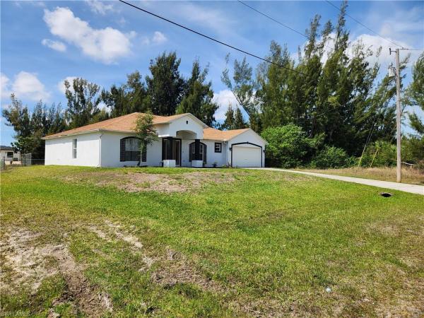 2508 12th St, Cape Coral, Florida 33993, image 1
