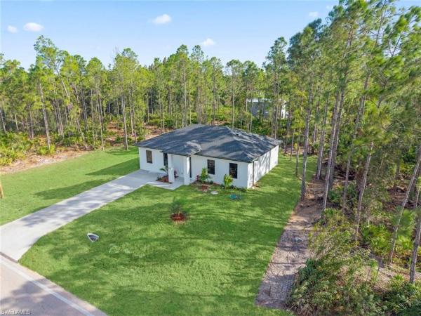 1805 10th St, Lehigh Acres, Florida 33972, image 1