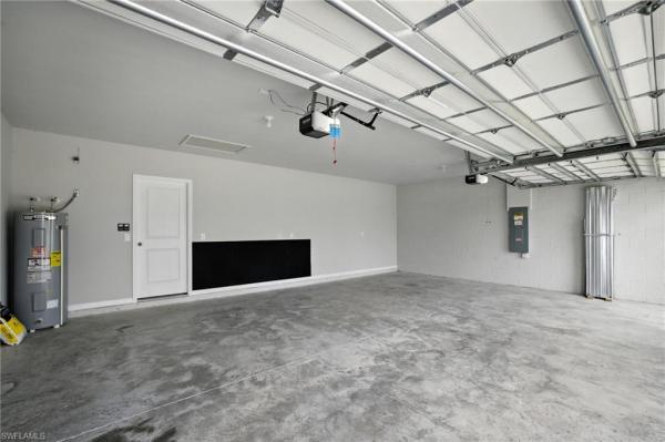 Cape Coral, 2465 9th St, Cape Coral, Florida 33993, image 1