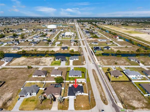 Cape Coral Residential, 2328 8th Pl, Cape Coral, Florida 33993, image 2