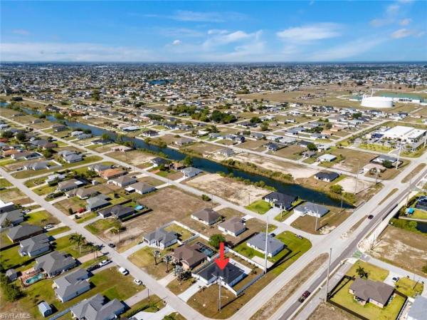 Cape Coral Residential, 2328 8th Pl, Cape Coral, Florida 33993, image 1