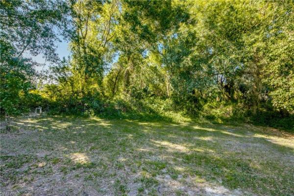 Lehigh Acres, 2807 W 51st St, Lehigh Acres, Florida 33971, image 1