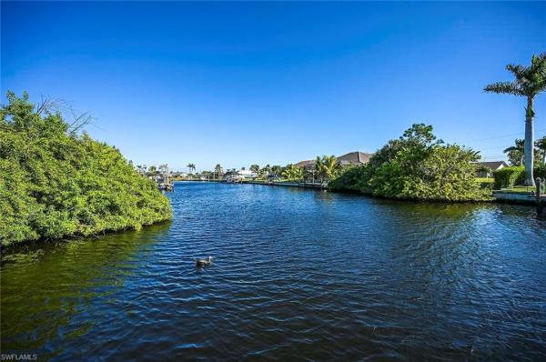 Cape Coral, 3417 25th Ct, Cape Coral, Florida 33914, image 3