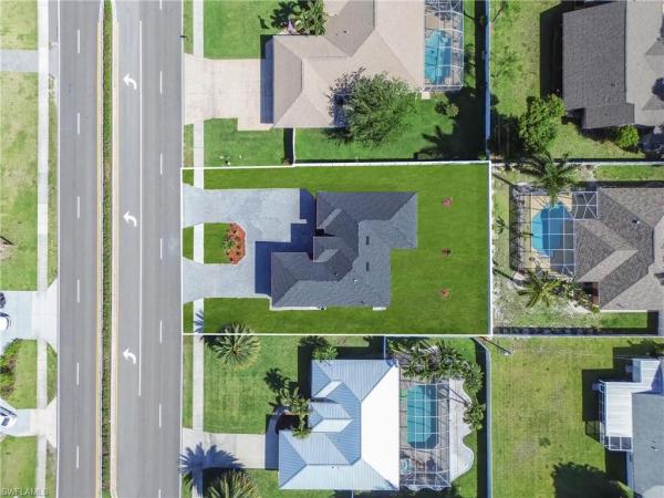 Cape Coral, 807 W Nicholas Pkwy, Cape Coral, Florida 33991, image 2