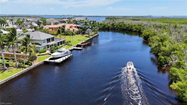Cape Coral Residential, 2501 52nd Ter, Cape Coral, Florida 33914, image 2