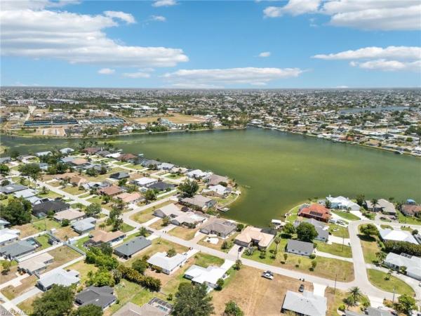 Cape Coral Residential, 914 3rd Ave, Cape Coral, Florida 33991, image 1