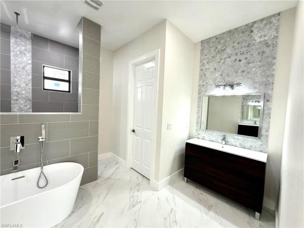 Cape Coral, 2006 21st St, Cape Coral, Florida 33993, image 3