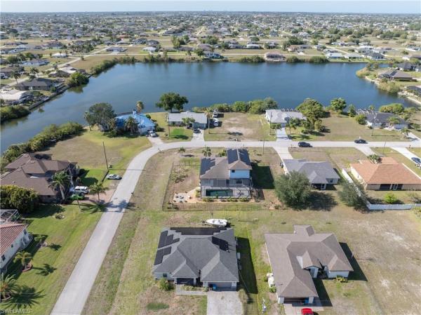 Cape Coral, 1233 18th St, Cape Coral, Florida 33993, image 3
