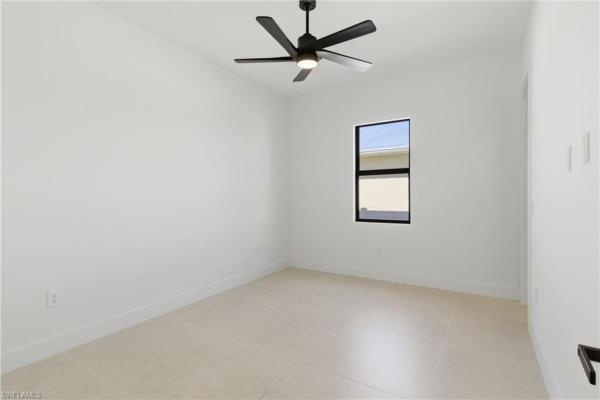 Cape Coral, 2739 42nd Ln, Cape Coral, Florida 33914, image 2