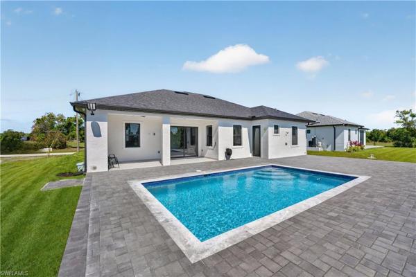 Cape Coral Residential, 4333 36th Ave, Cape Coral, Florida 33993, image 2