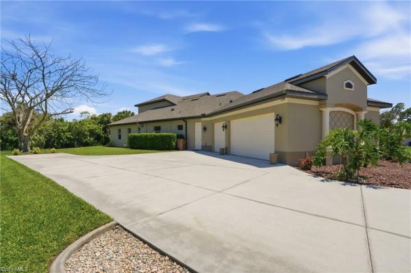 Lehigh Acres, 514 Fifth Ave, Lehigh Acres, Florida 33972, image 3