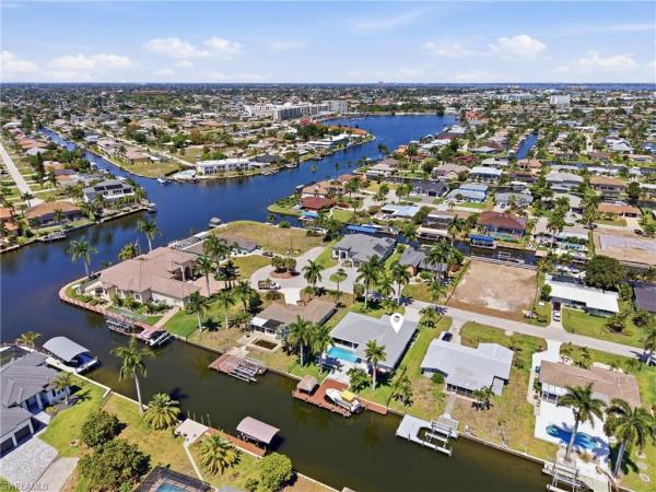 Cape Coral Residential, 5218 Stratford Ct, Cape Coral, Florida 33904, image 2