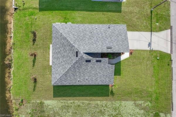 Cape Coral Residential, 421 19th Ter, Cape Coral, Florida 33909, image 2