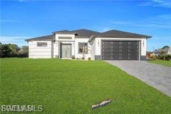 Lehigh Acres, 3004 W 29th St, Lehigh Acres, Florida 33971, image 1
