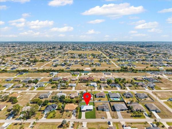 Cape Coral Residential, 322 26th Ter, Cape Coral, Florida 33909, image 2