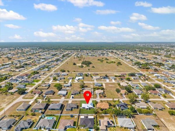 Cape Coral, 322 26th Ter, Cape Coral, Florida 33909, image 1