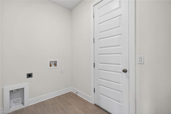 Cape Coral Residential, 136 12th St, Cape Coral, Florida 33991, image 2