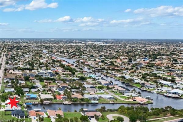 Cape Coral, 2419 Country Club Blvd, Cape Coral, Florida 33990, image 1