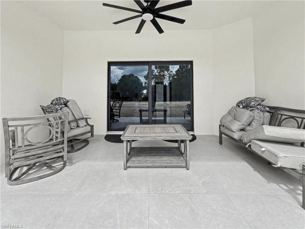Lehigh Acres, 402 Thompson Ave, Lehigh Acres, Florida 33972, image 2